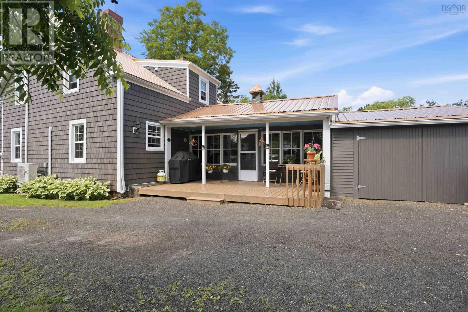 371 Granville Street E Property Photo 48