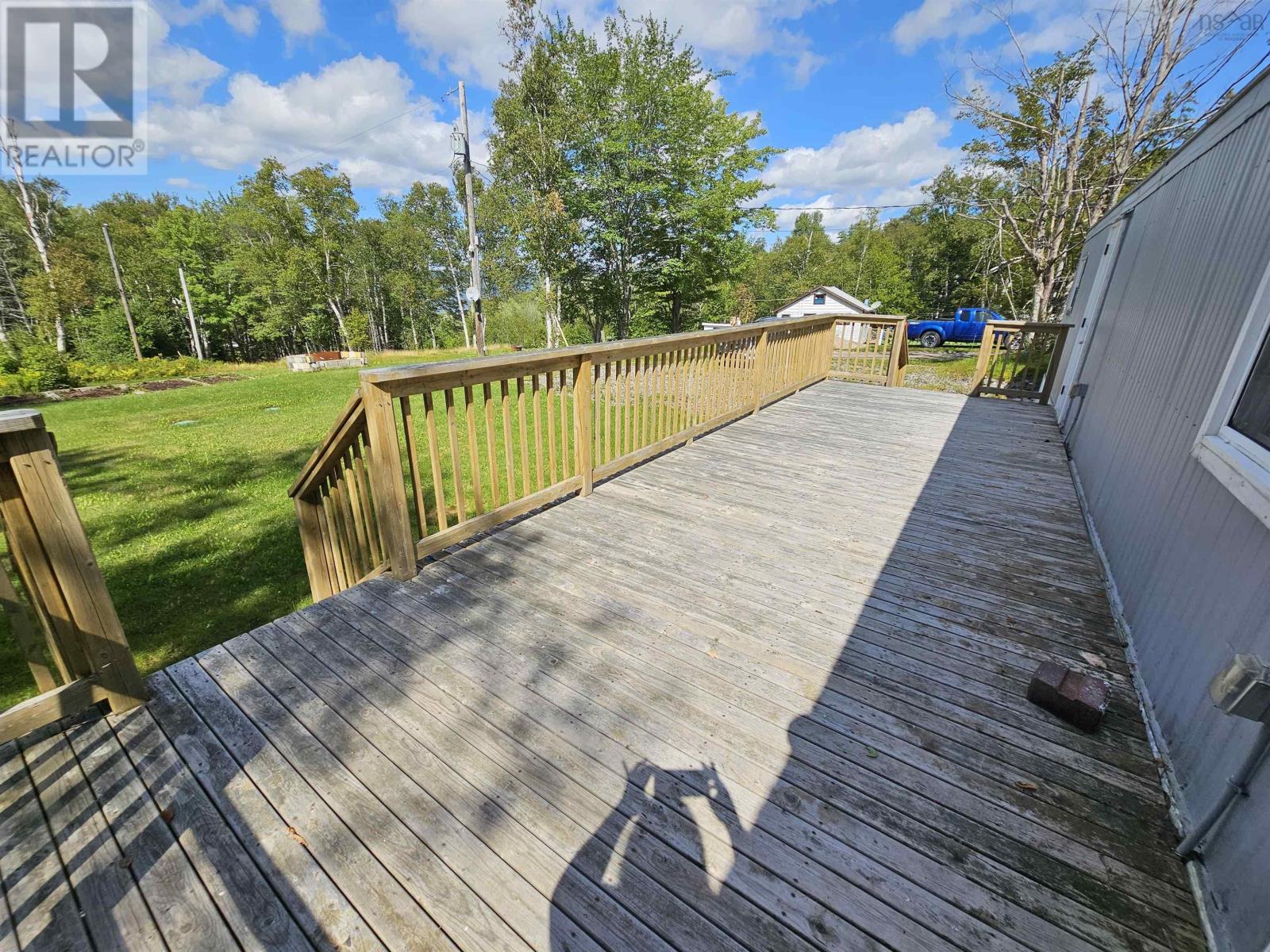 5 Penny Lane Property Photo 7