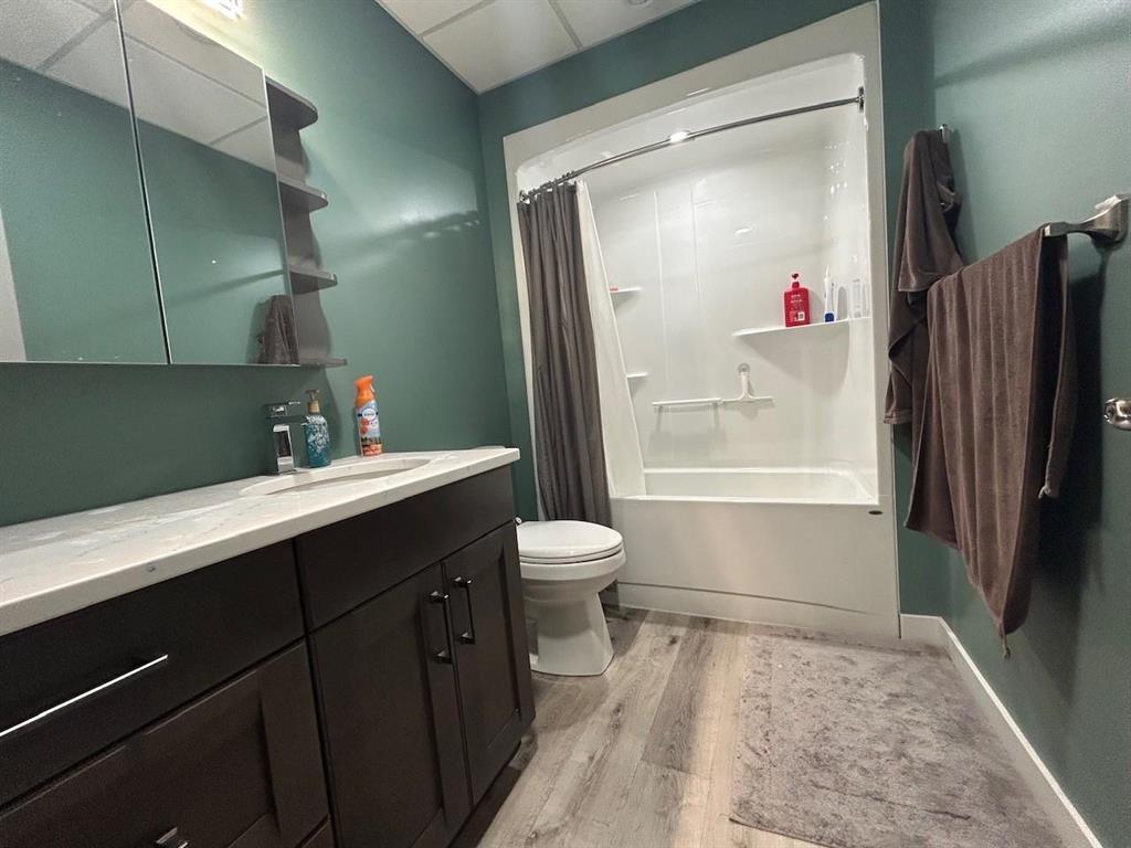 106096 81n Road Property Photo 36
