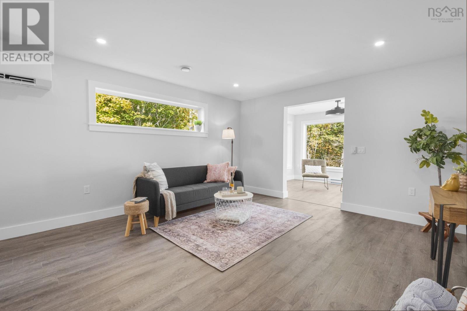 36 Pemberton Avenue Property Photo 20