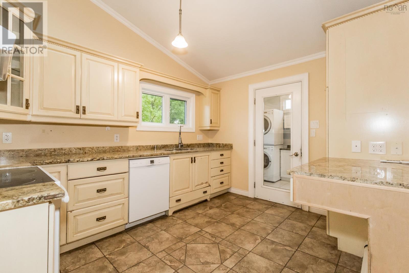 31 Grandview Drive Property Photo 13