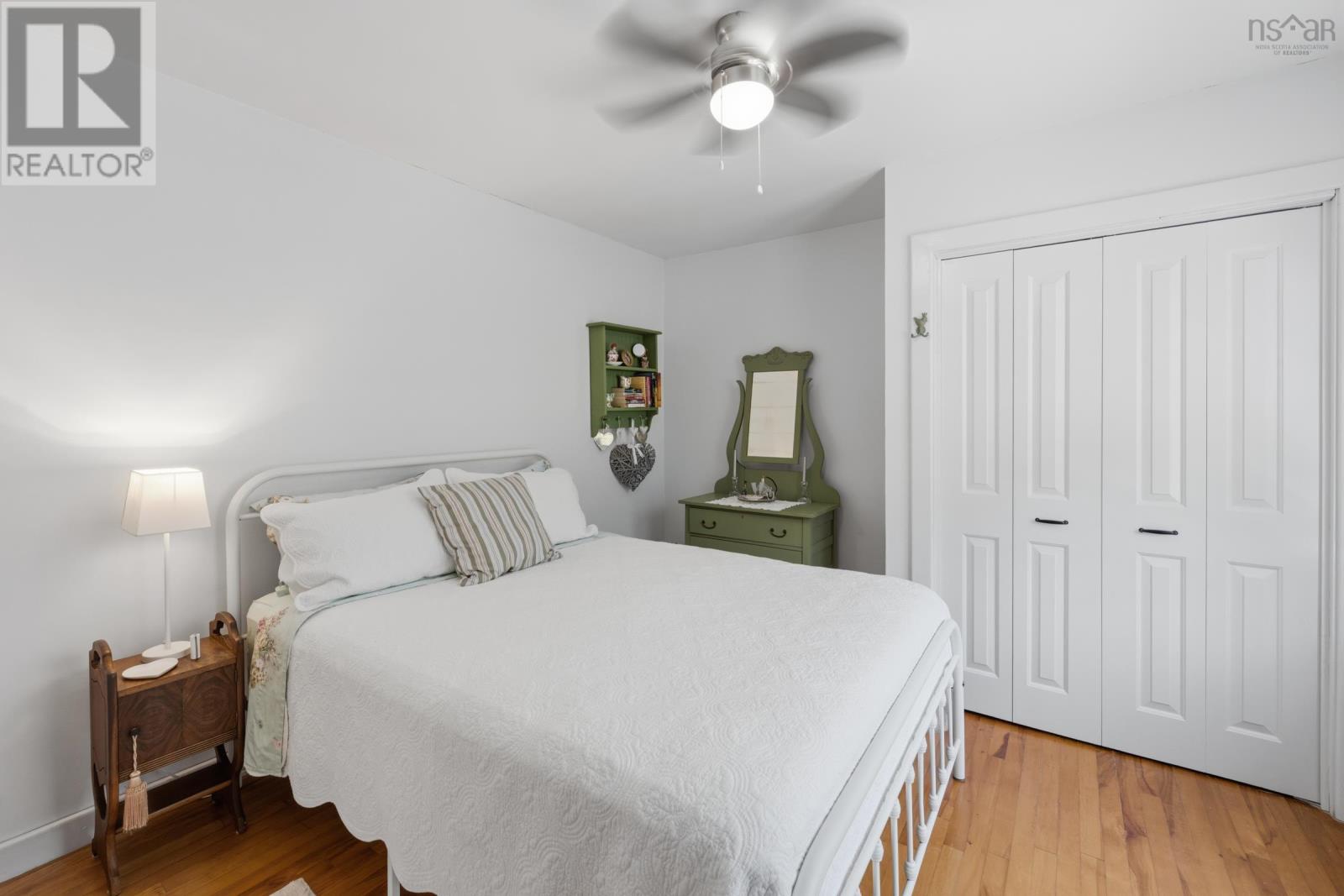 173 King Street Property Photo 26
