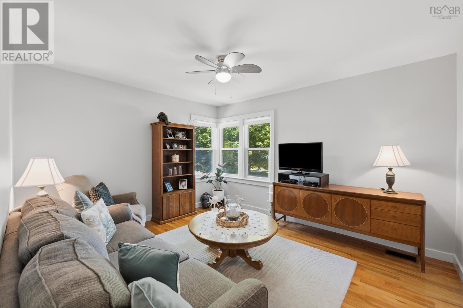 173 King Street Property Photo 34