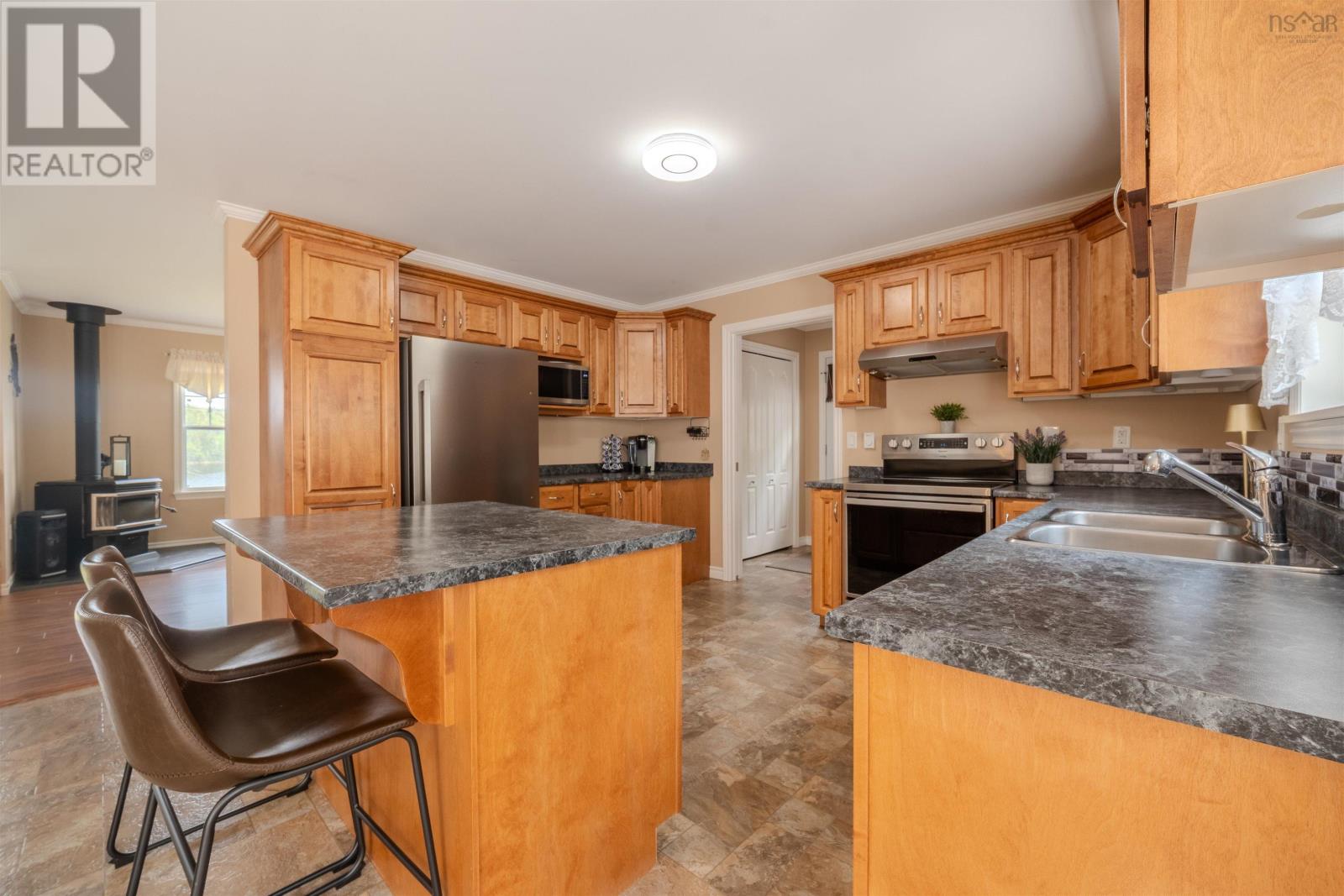 212 Puddle Road Property Photo 12