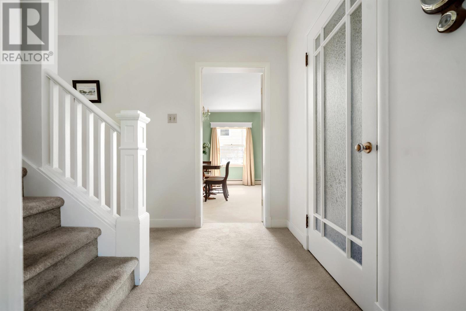 7 Roosevelt Avenue Property Photo 3