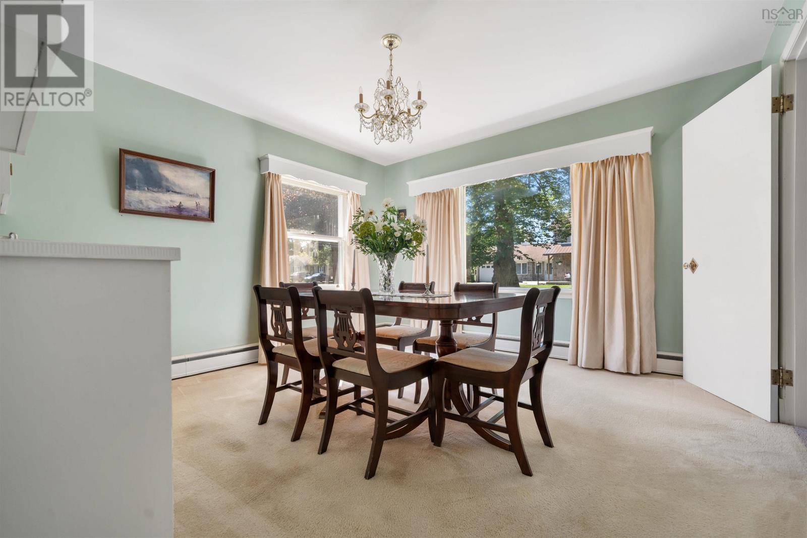 7 Roosevelt Avenue Property Photo 14