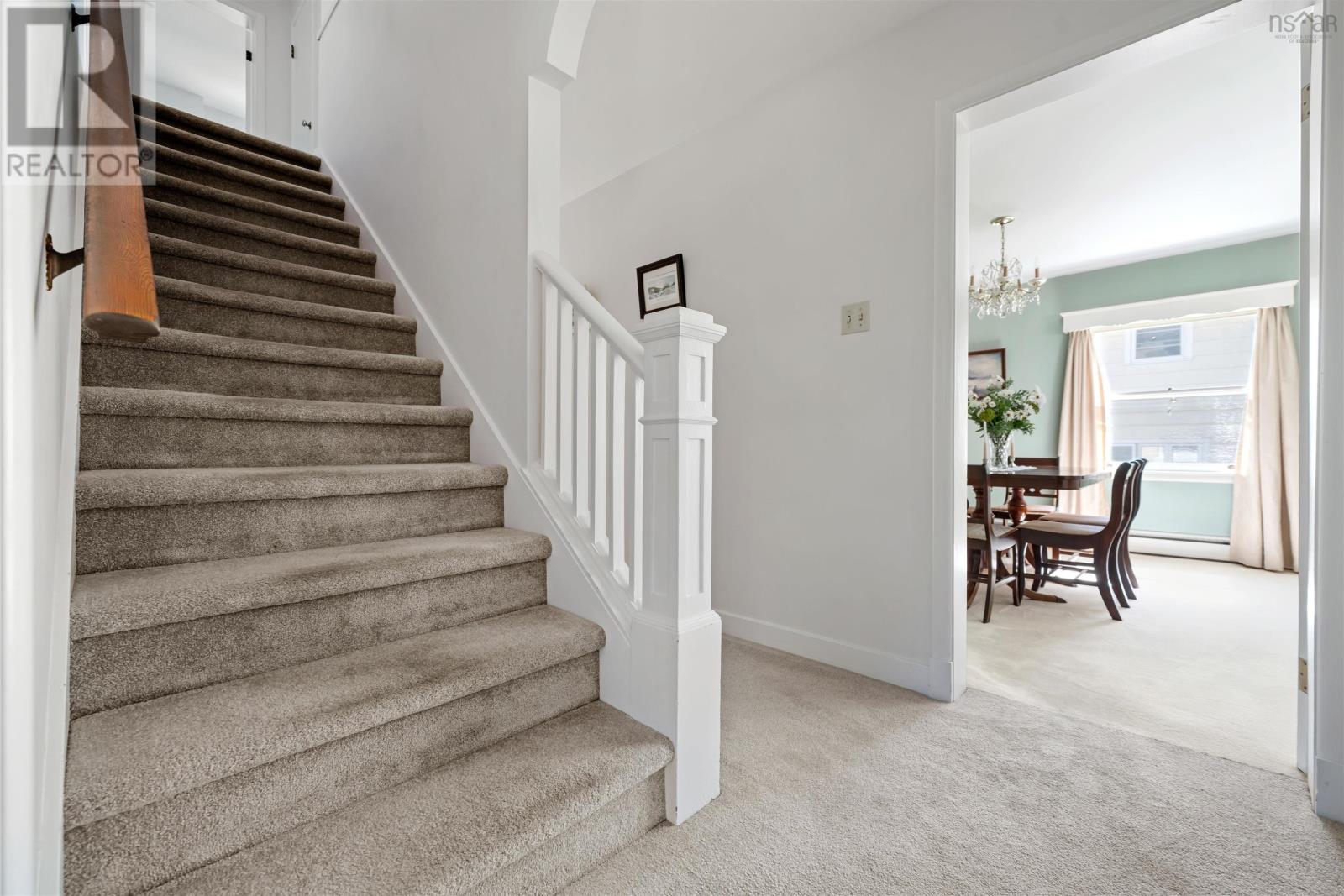 7 Roosevelt Avenue Property Photo 23