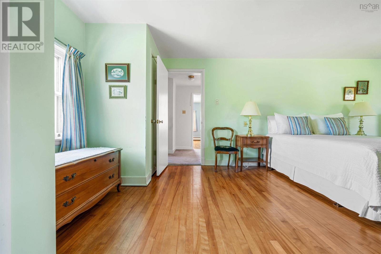 7 Roosevelt Avenue Property Photo 27