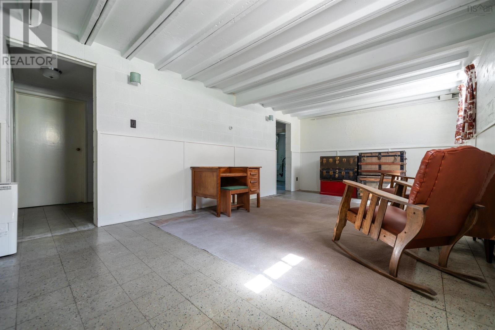 7 Roosevelt Avenue Property Photo 36