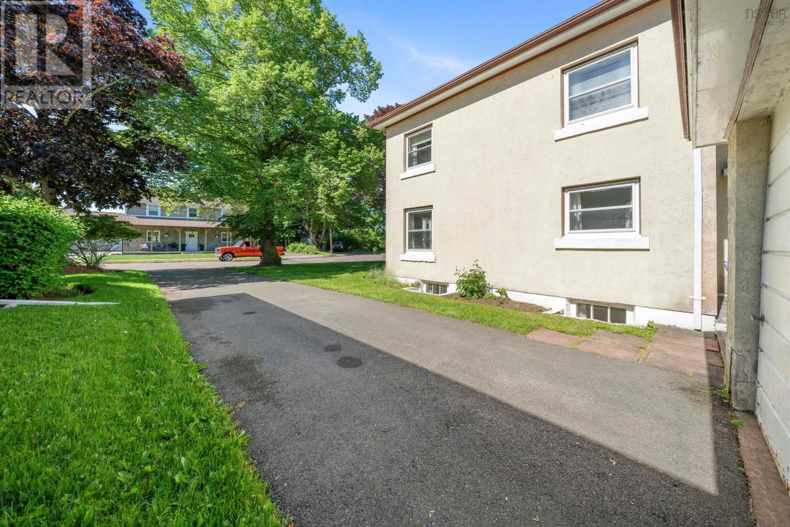7 Roosevelt Avenue Property Photo 41