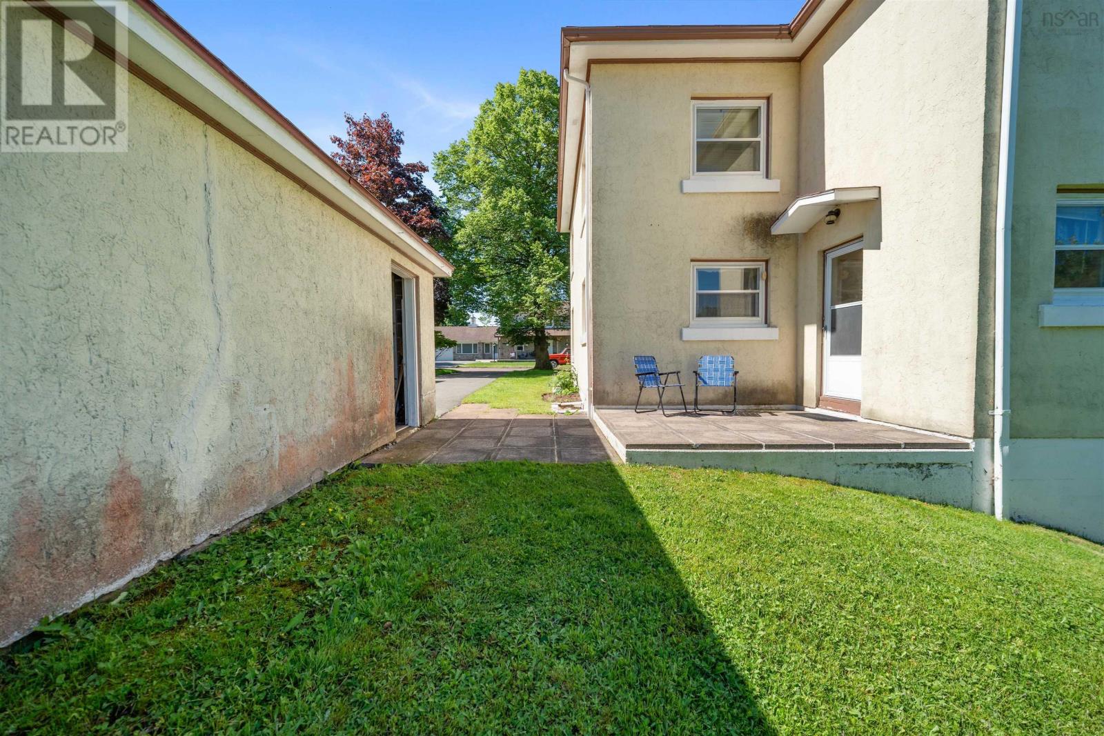 7 Roosevelt Avenue Property Photo 44