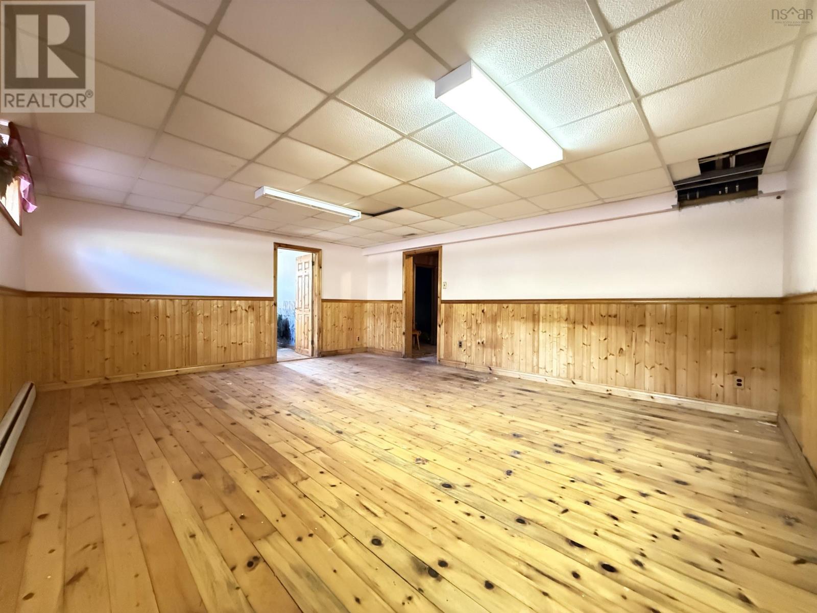 22807 Highway 7 Property Photo 40