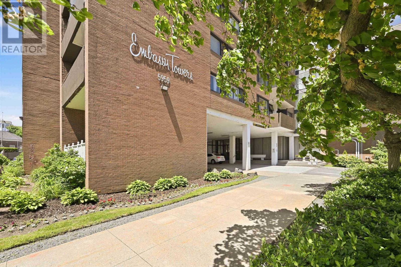 210 5959 Spring Garden Road Property Photo 2