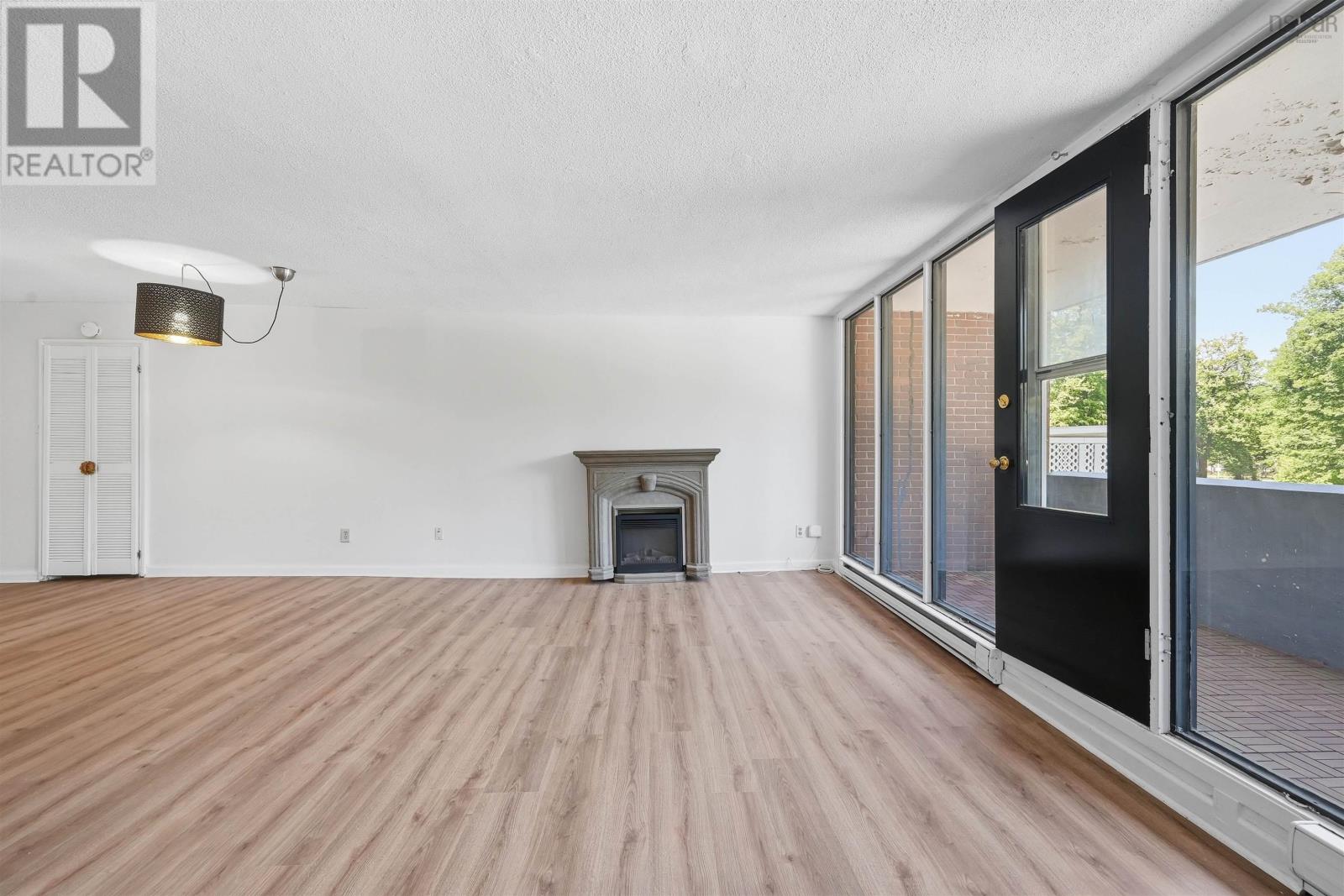 210 5959 Spring Garden Road Property Photo 12