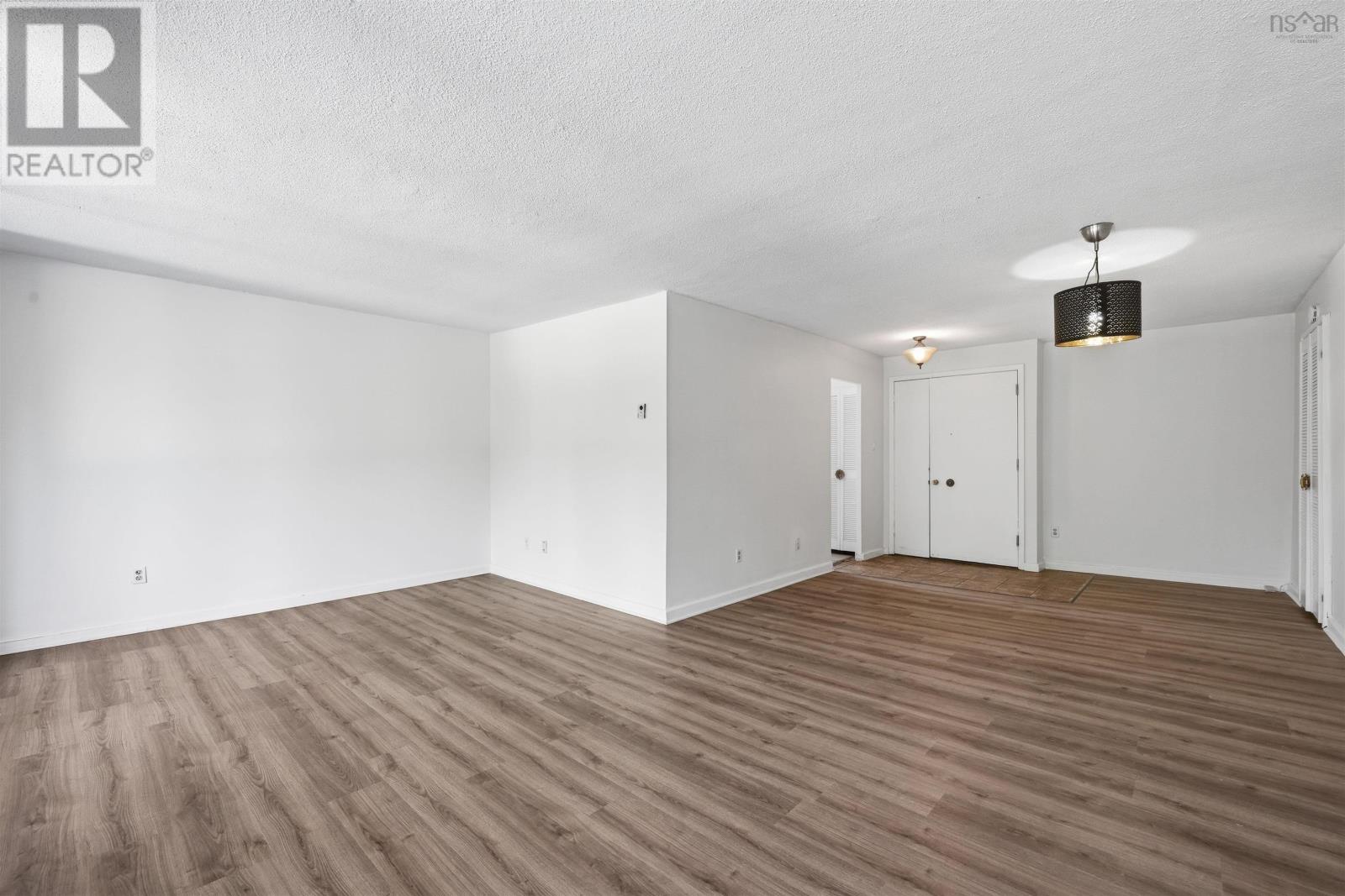 210 5959 Spring Garden Road Property Photo 14