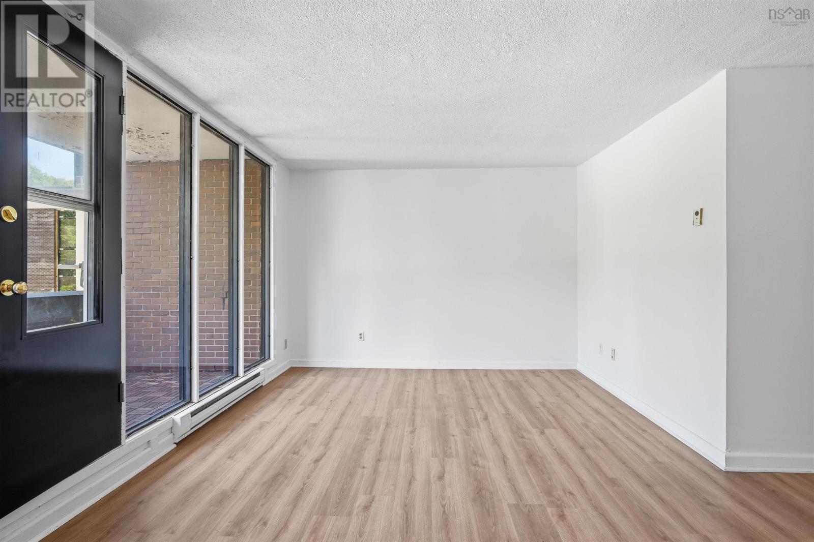 210 5959 Spring Garden Road Property Photo 15