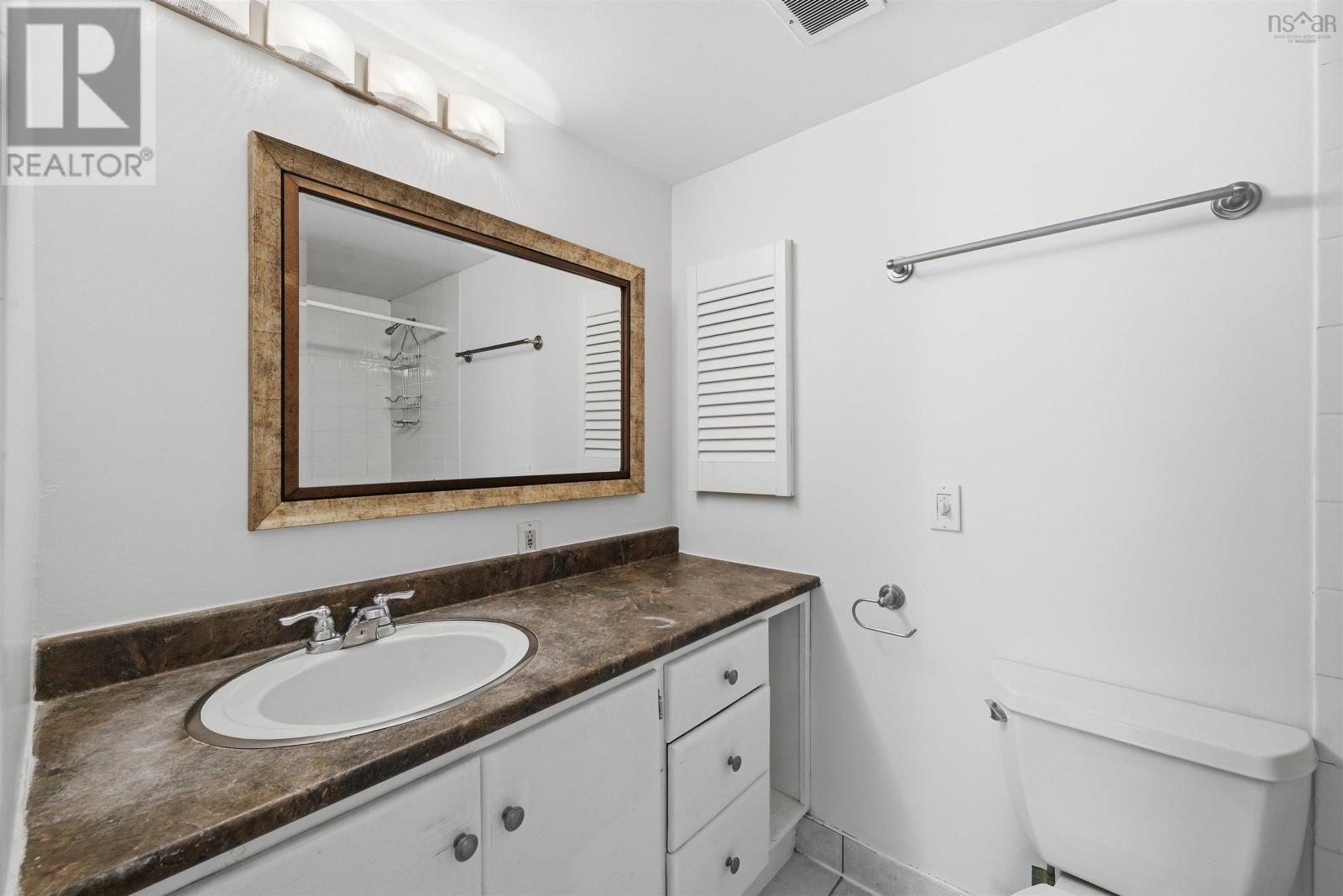 210 5959 Spring Garden Road Property Photo 25