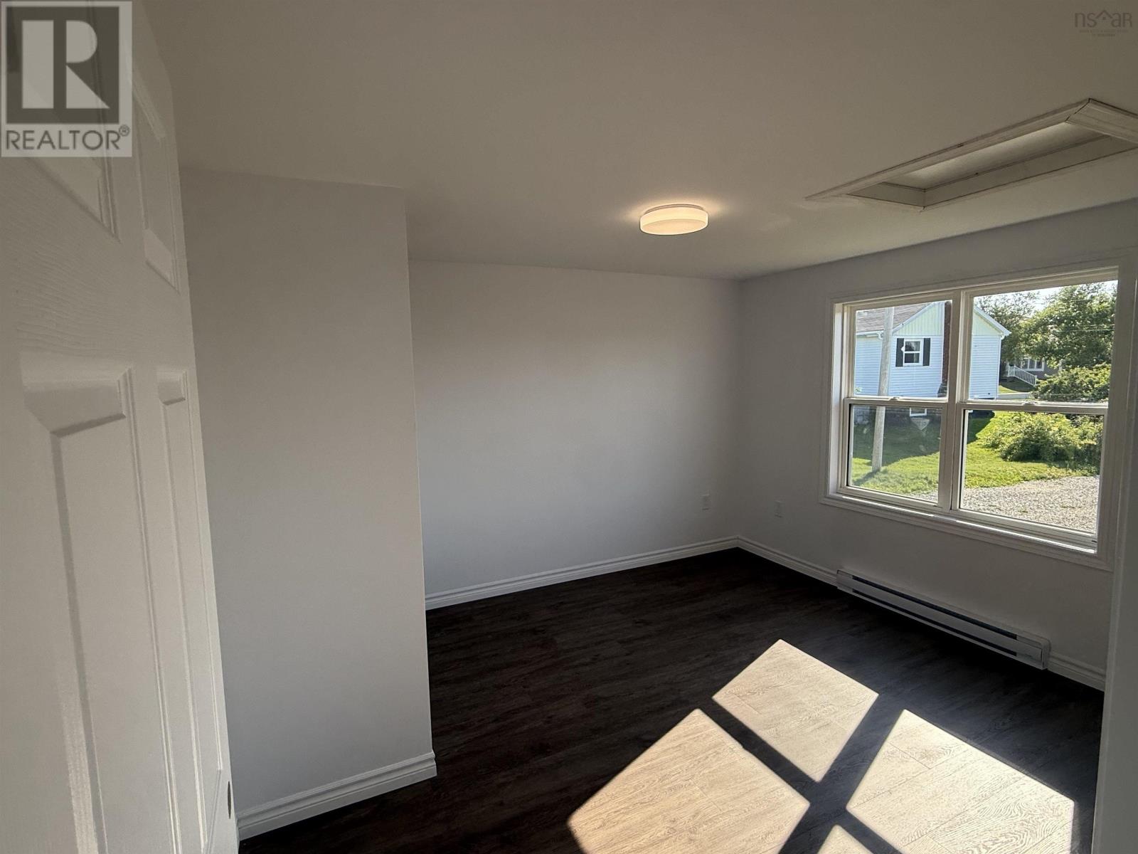 726 St. Joseph Street Property Photo 10
