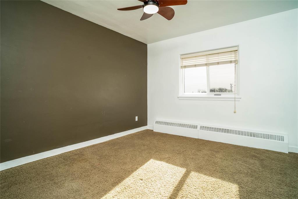 502 565 Corydon Avenue Property Photo 8