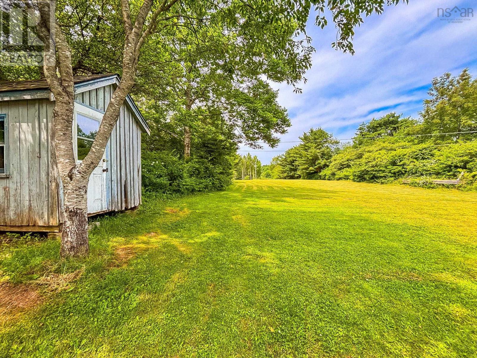 90 Orchard Heights Property Photo 43