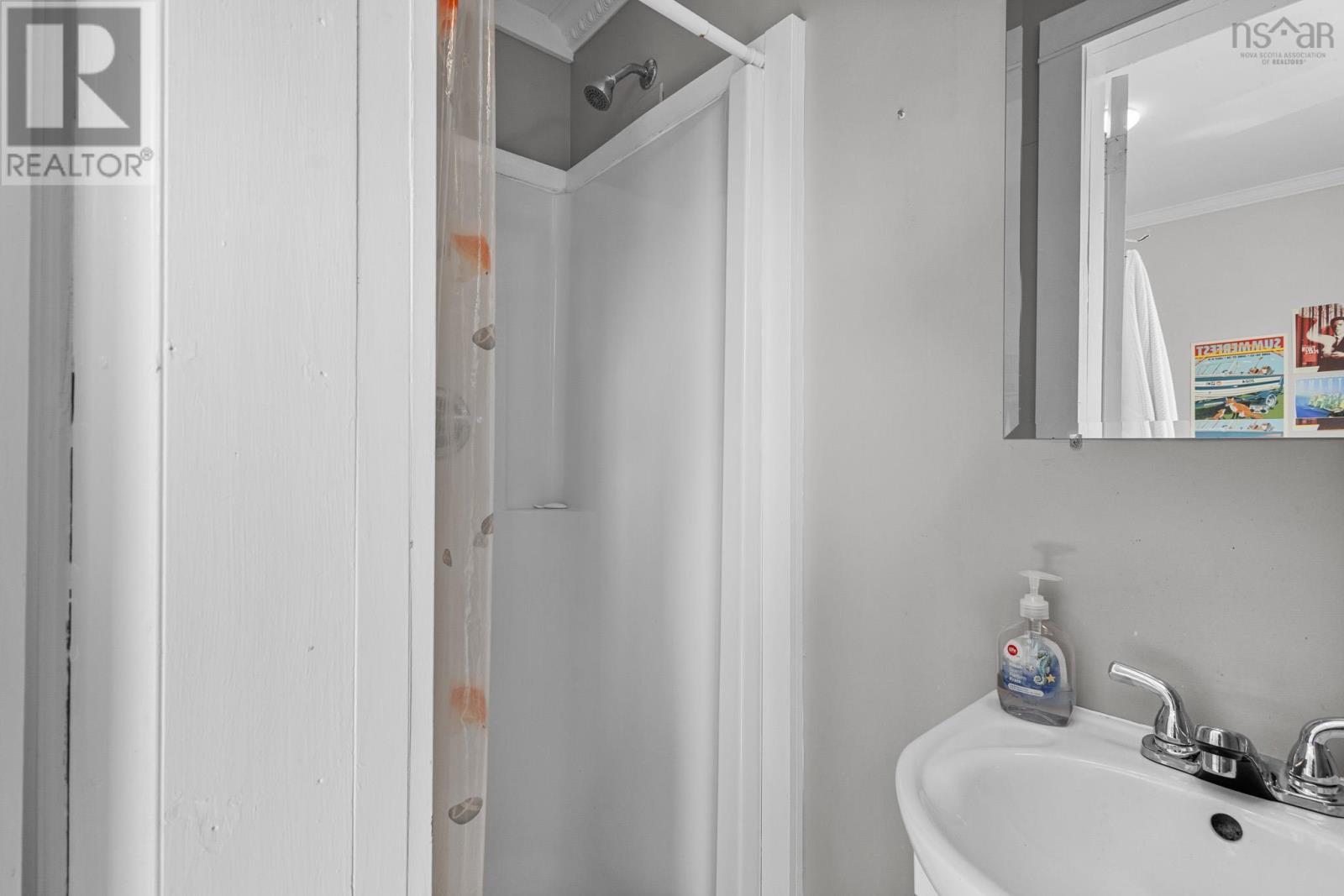 1394 Edward Street Property Photo 18