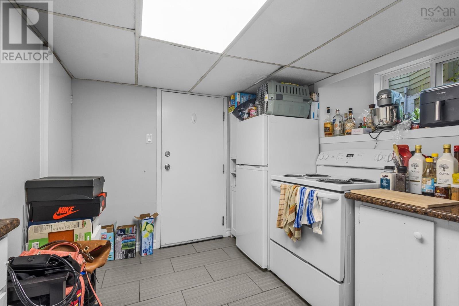 1394 Edward Street Property Photo 23