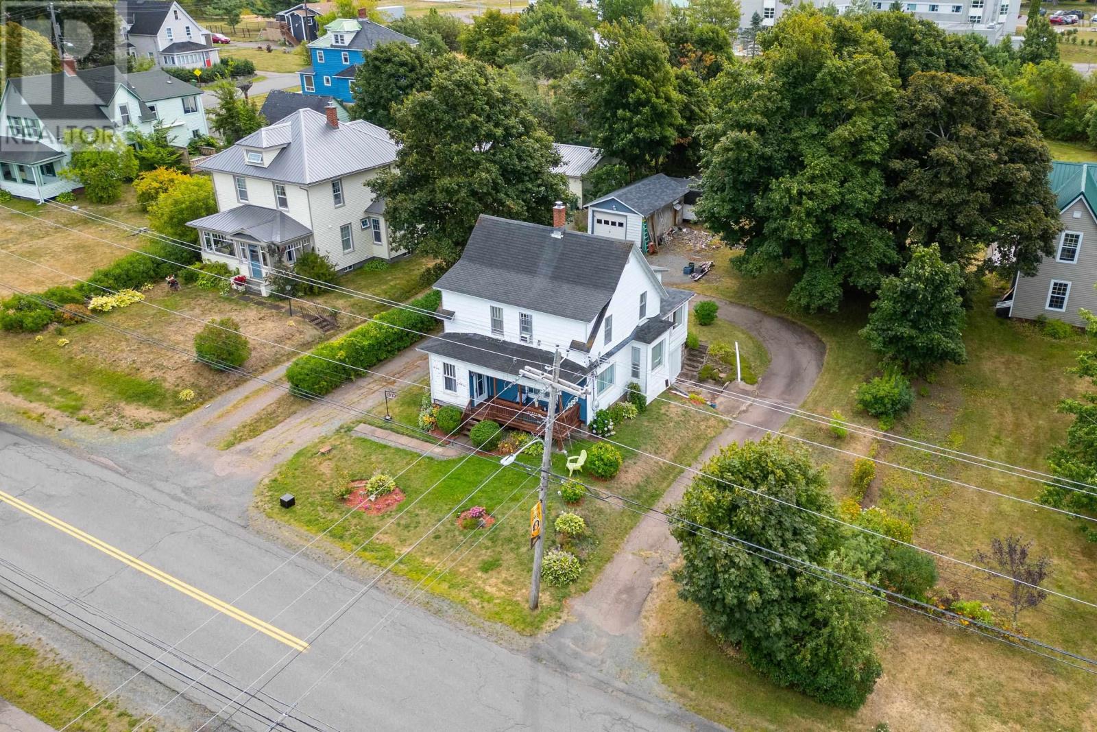 137 Main Street Property Photo 37
