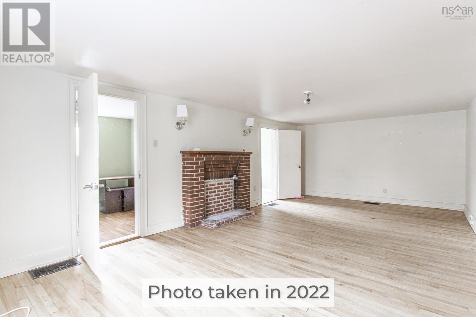 14525 Highway 1 Property Photo 18