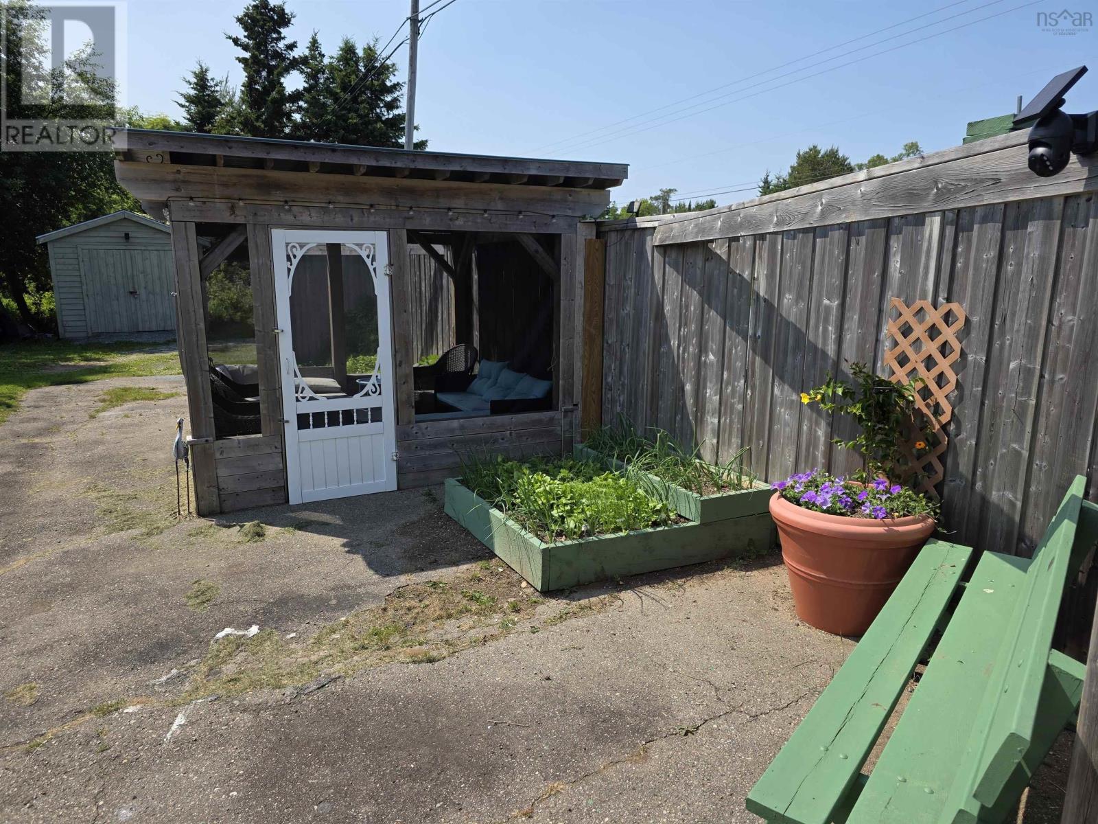 8316 4 Highway Property Photo 16