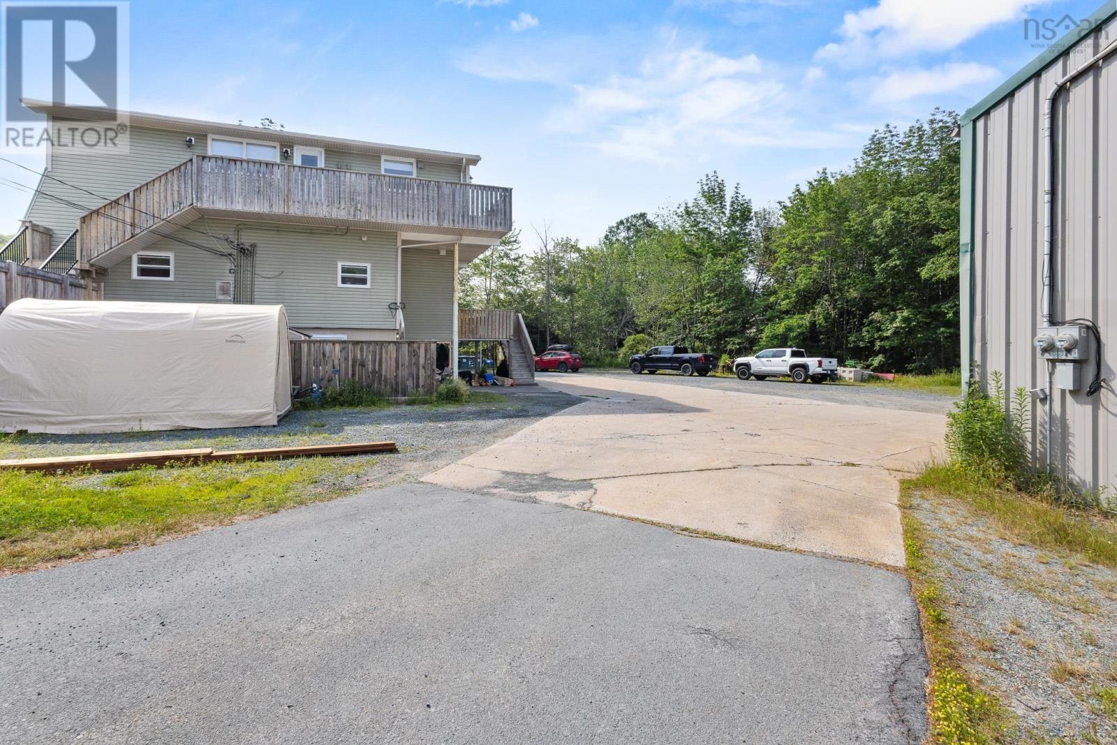 2447 Highway 2 Property Photo 7