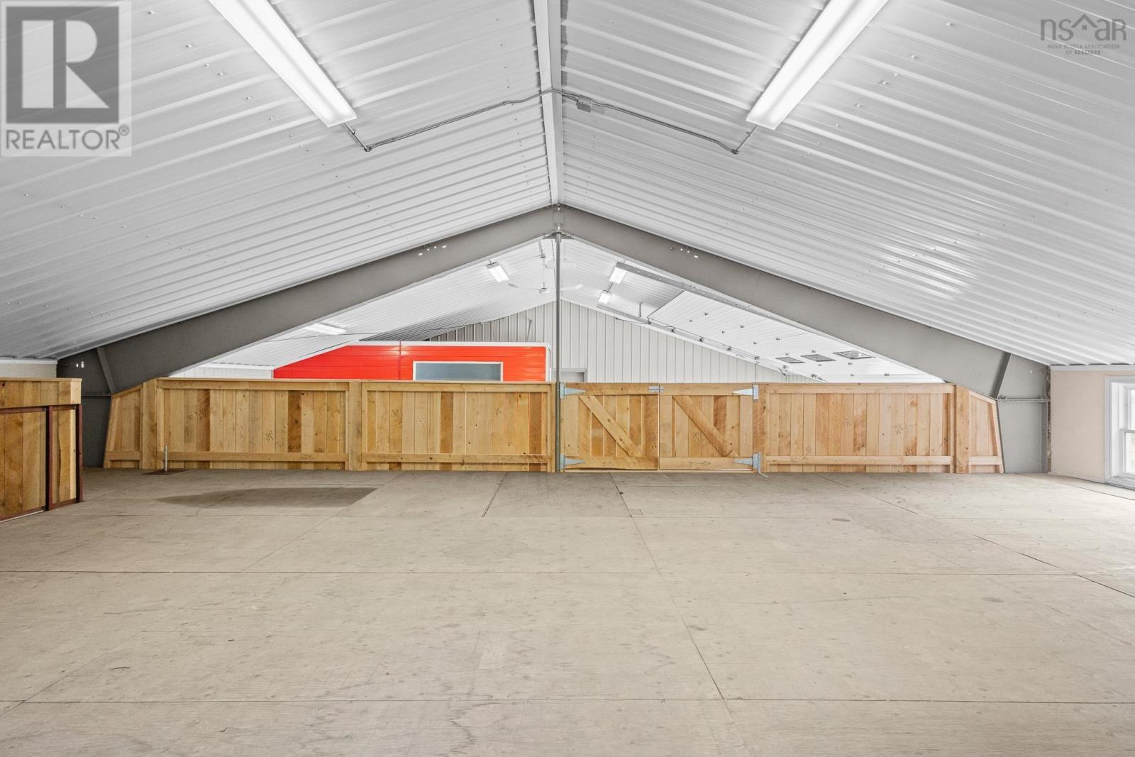 2447 Highway 2 Property Photo 26
