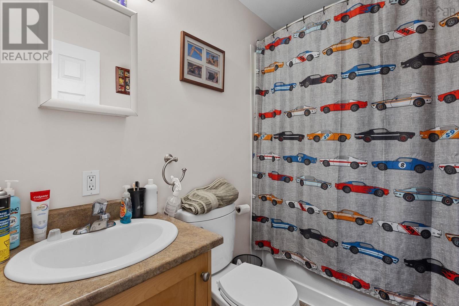 2447 Highway 2 Property Photo 34