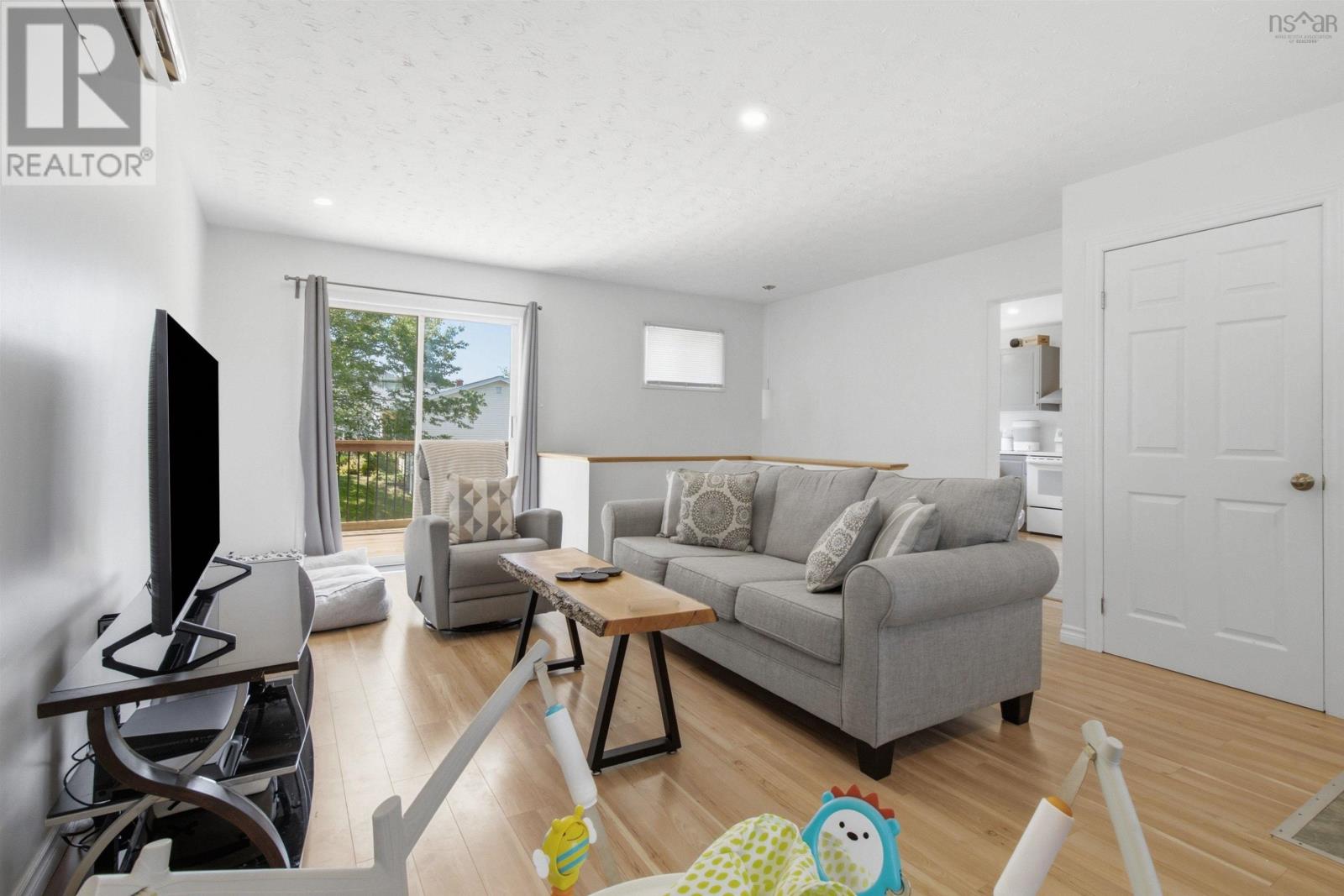 104 Eisener Street Property Photo 7
