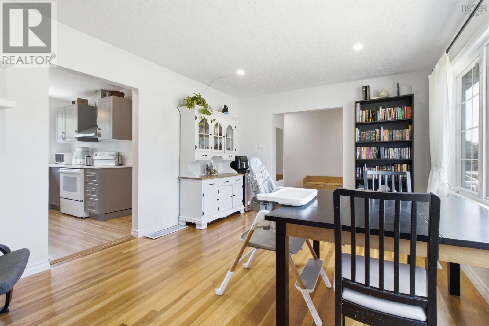 104 Eisener Street Property Photo 16