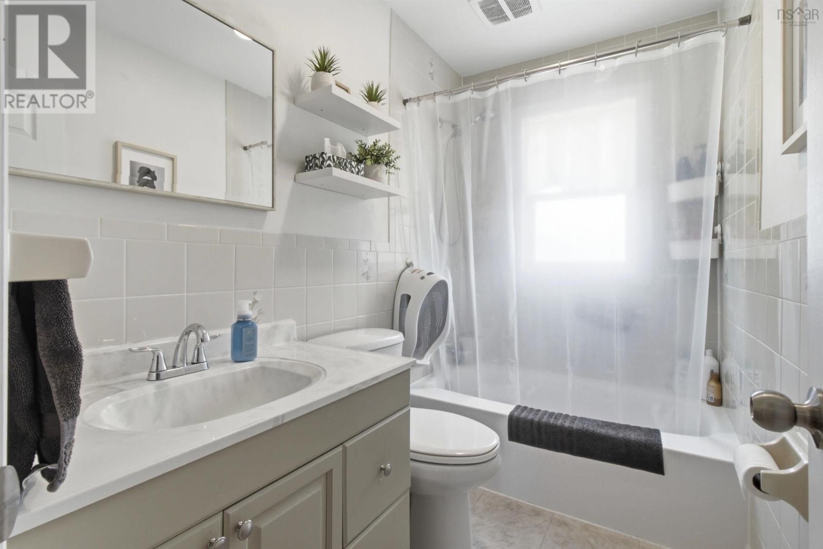 104 Eisener Street Property Photo 18