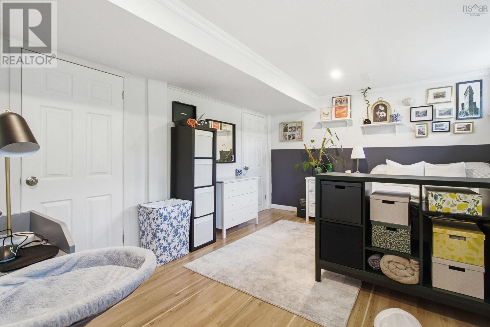 104 Eisener Street Property Photo 33