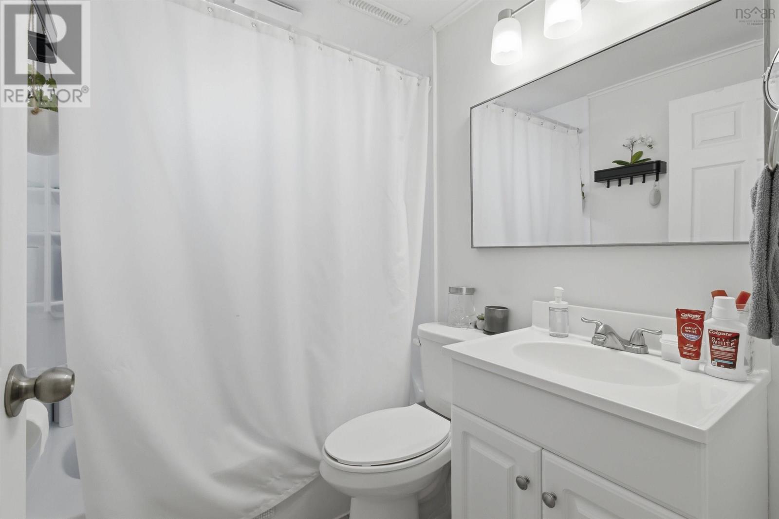 104 Eisener Street Property Photo 35