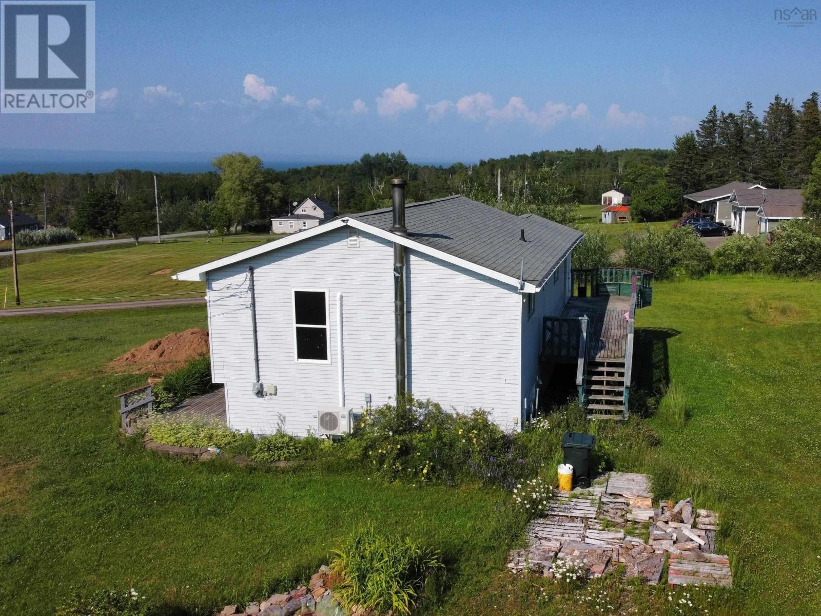 1478 Highway 215 Property Photo 5