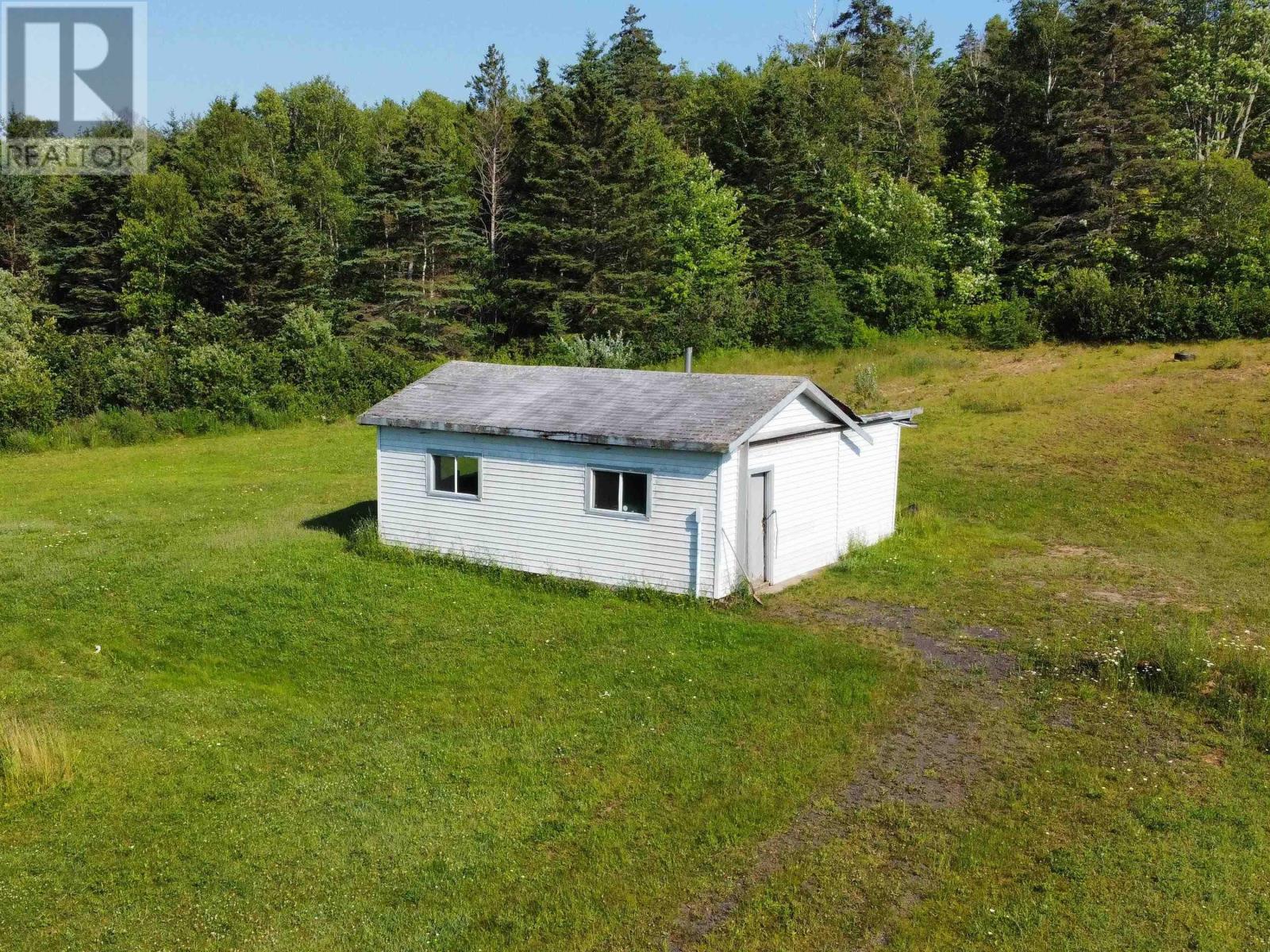 1478 Highway 215 Property Photo 7