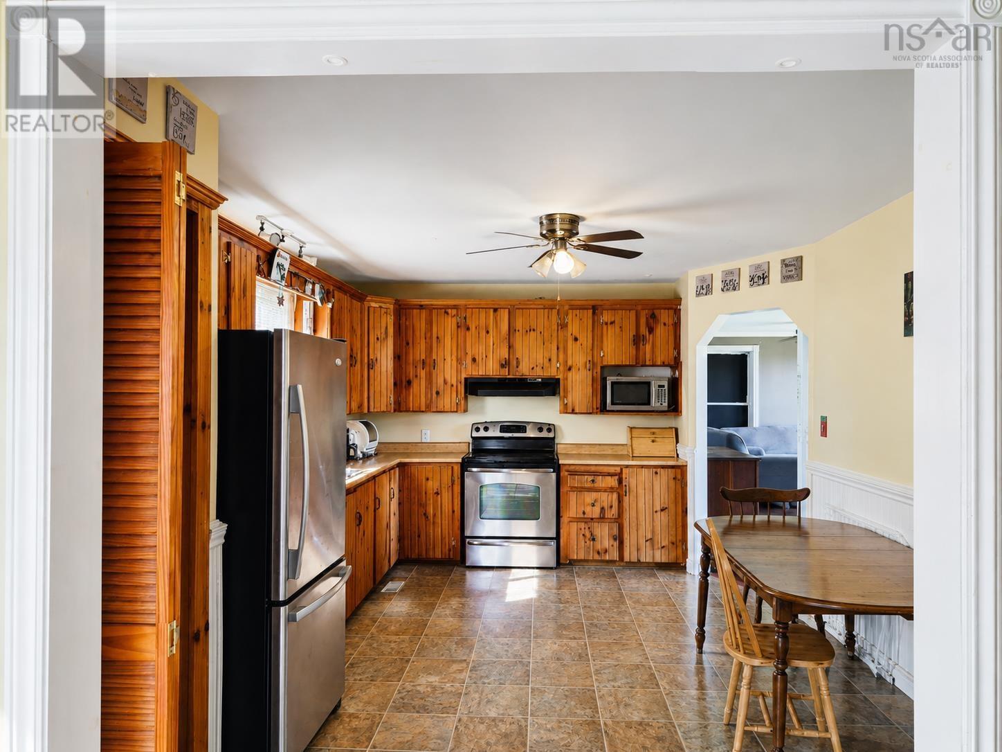 1478 Highway 215 Property Photo 16