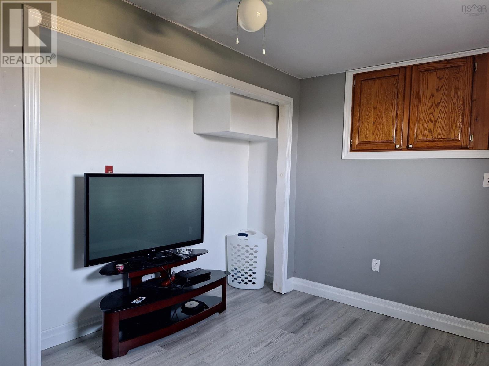 1478 Highway 215 Property Photo 35