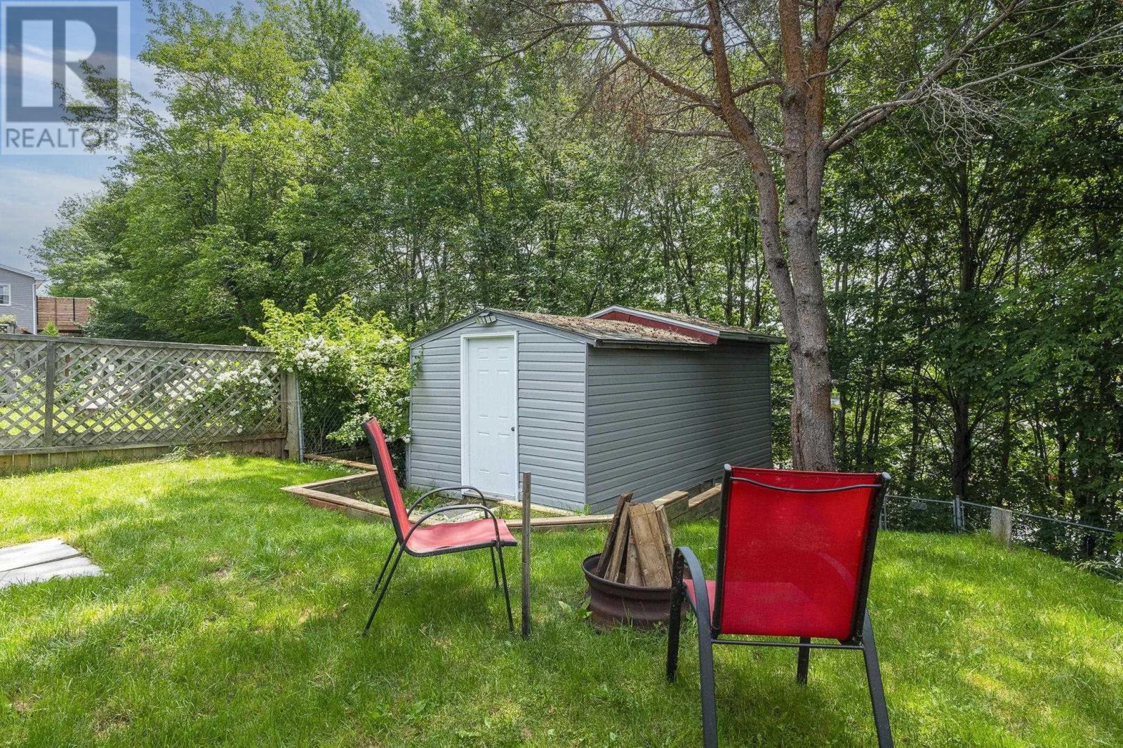 27 Florence Place Court Property Photo 14