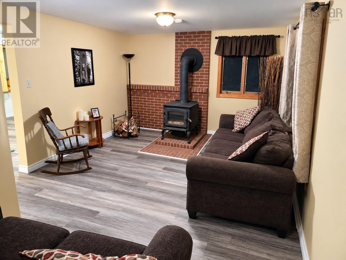 274 Mullock Road Property Photo 4