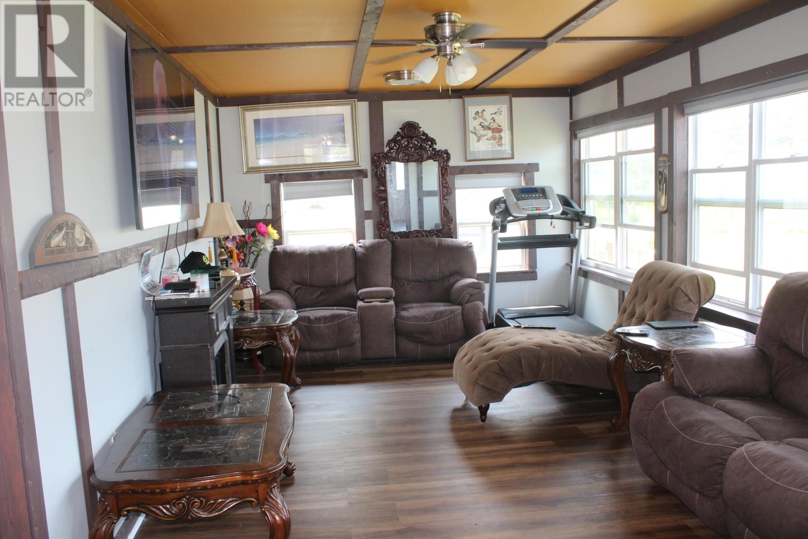 92 O'brien's Lane Property Photo 12