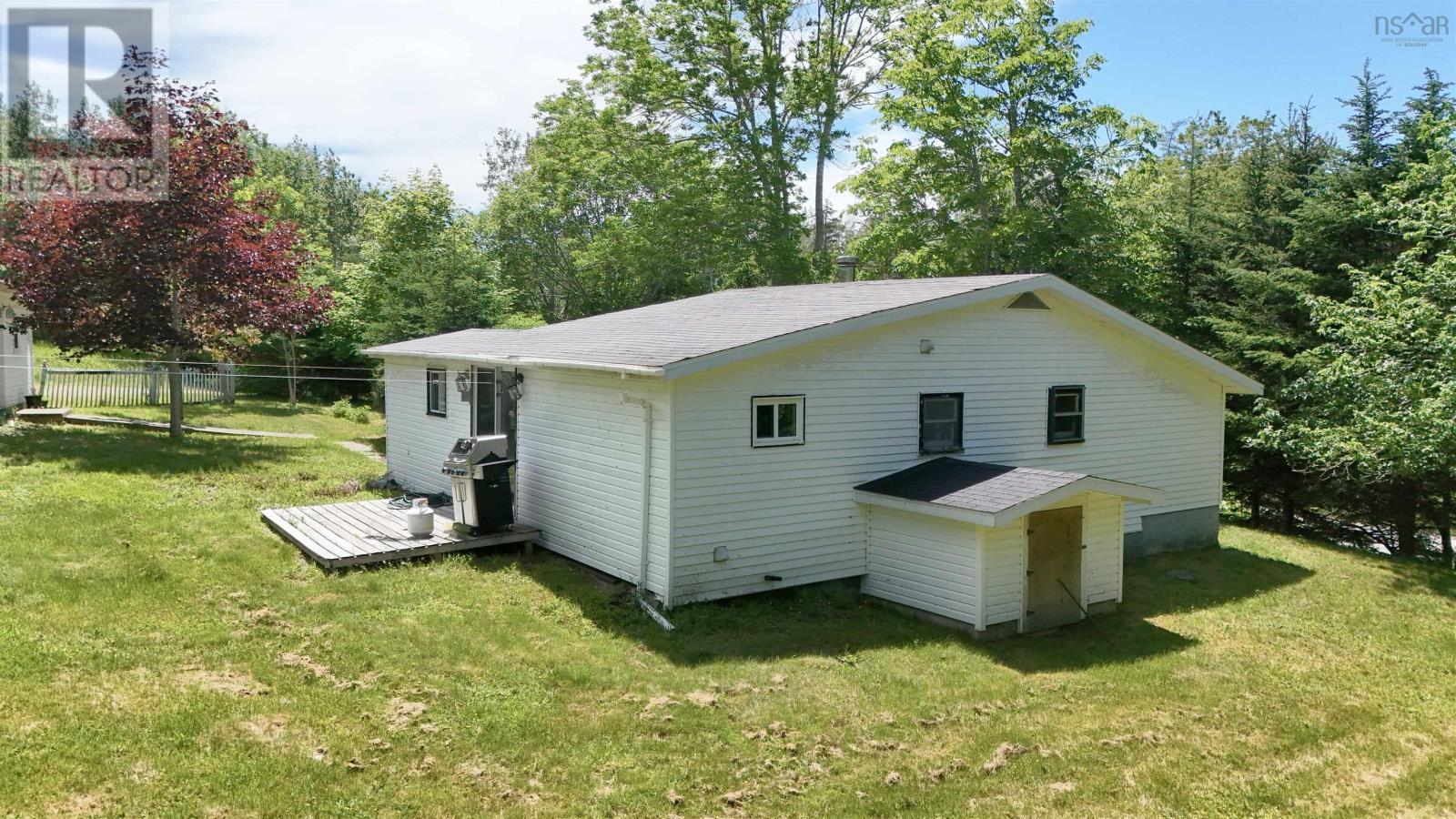 3810 Highway 340 Property Photo 1