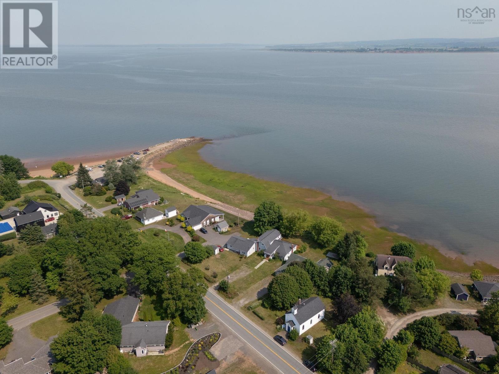 10790 &10792 Pier Road Property Photo 6