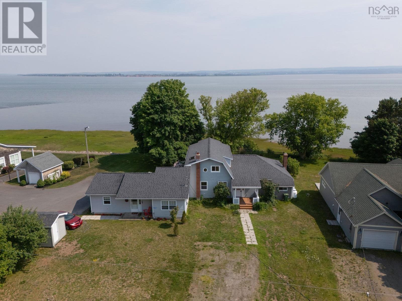 10790 &10792 Pier Road Property Photo 7