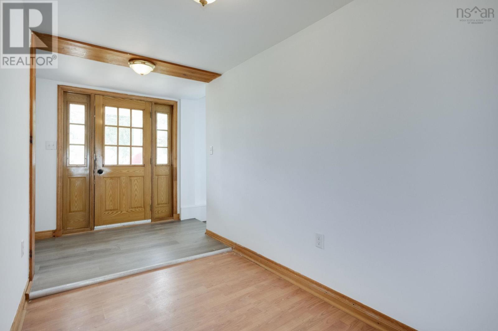 10790 &10792 Pier Road Property Photo 8