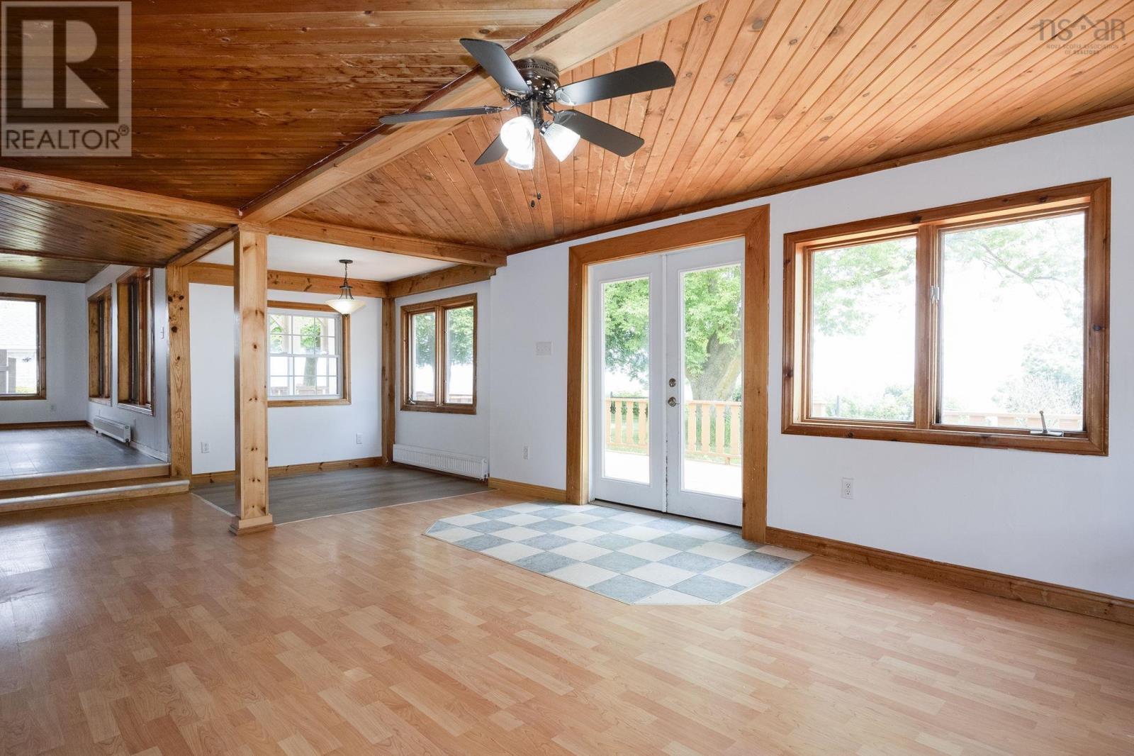 10790 &10792 Pier Road Property Photo 16
