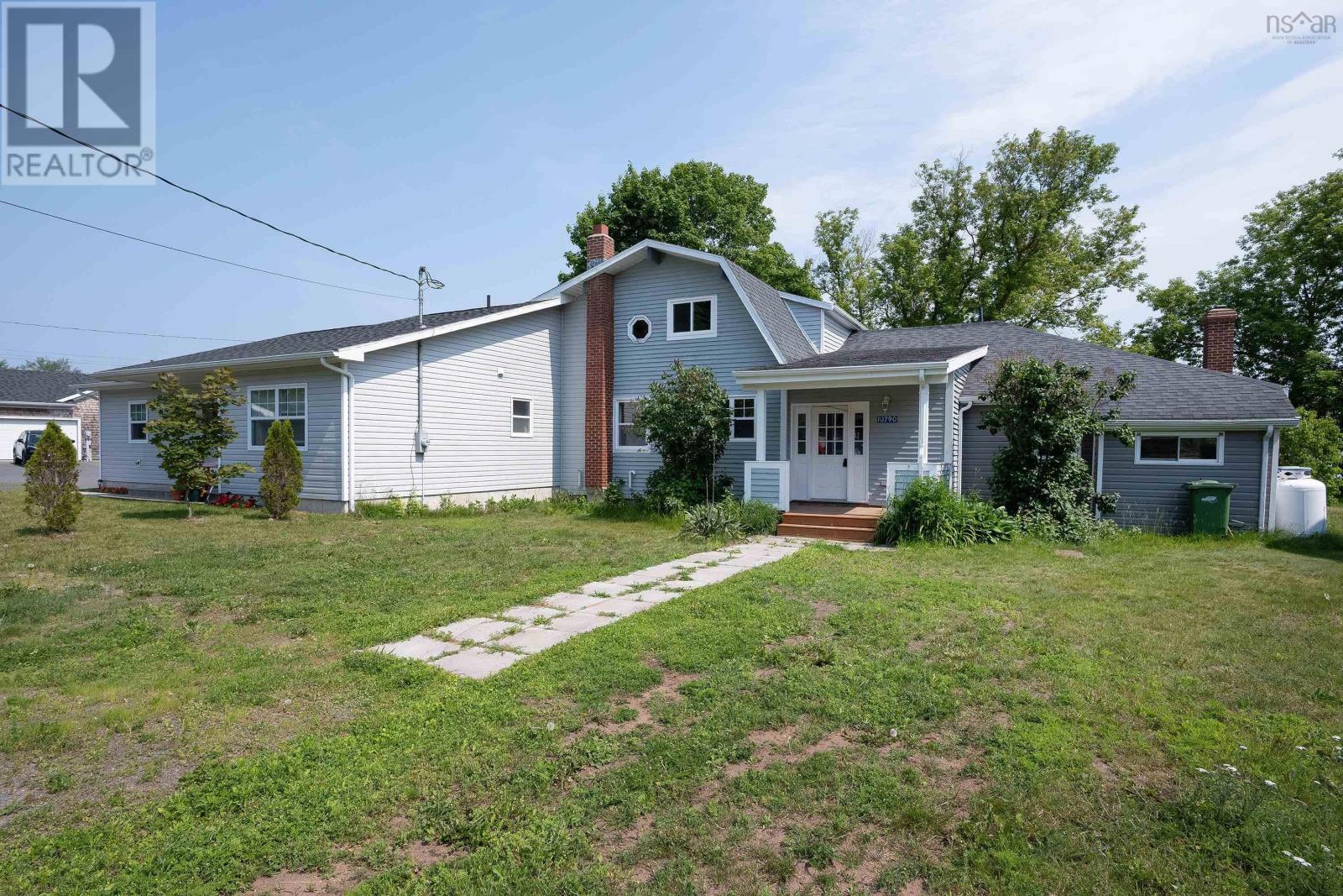 10790 & 10792 Pier Road Property Photo 1